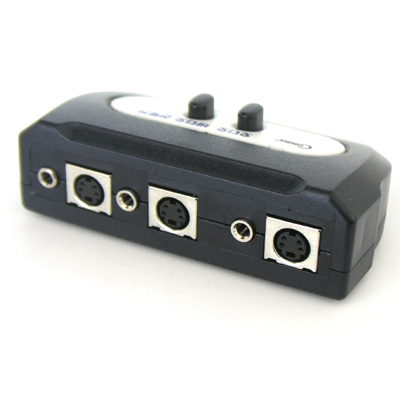 S-Video + Stereo Switch [LC-ASV21SW]